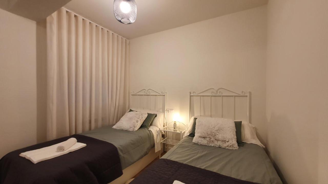 Auditorio Vicele - 2 Hab Y Sofa-Cama - Wifi - Vut-3692-As Oviedo Dış mekan fotoğraf