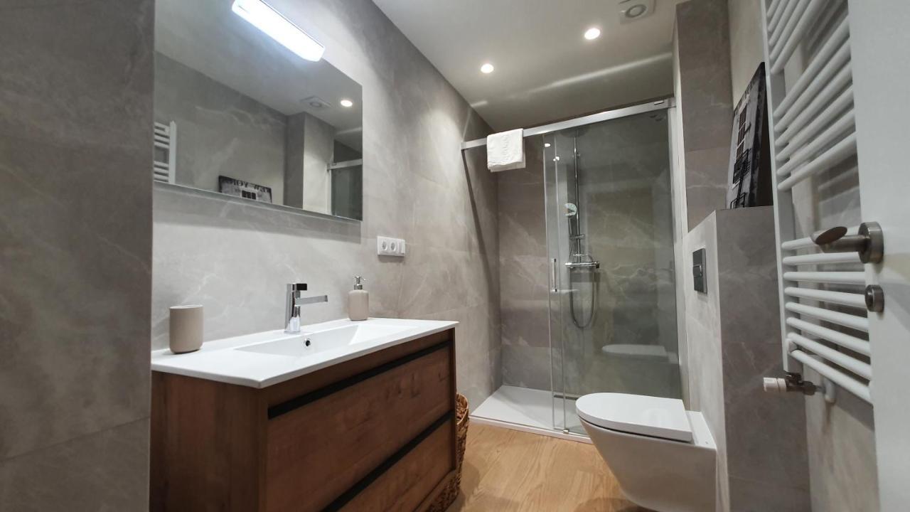 Auditorio Vicele - 2 Hab Y Sofa-Cama - Wifi - Vut-3692-As Oviedo Dış mekan fotoğraf